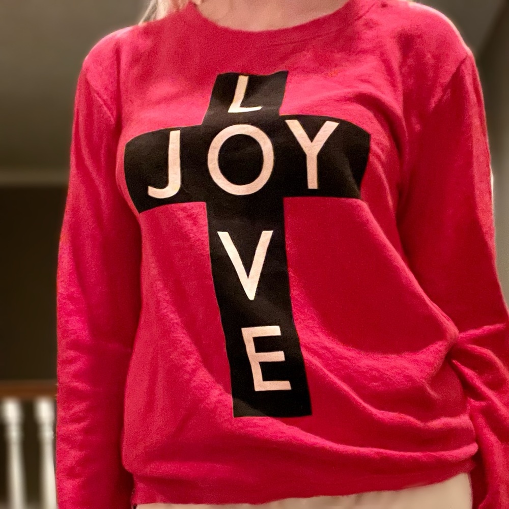 Forever 21 Love and Joy Sweatshirt S